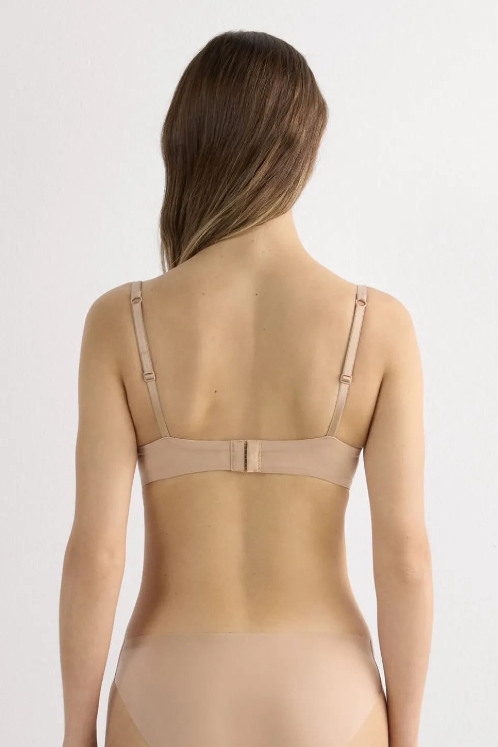 Biustonosz super push-up Simona z mikrofibry Ultralight