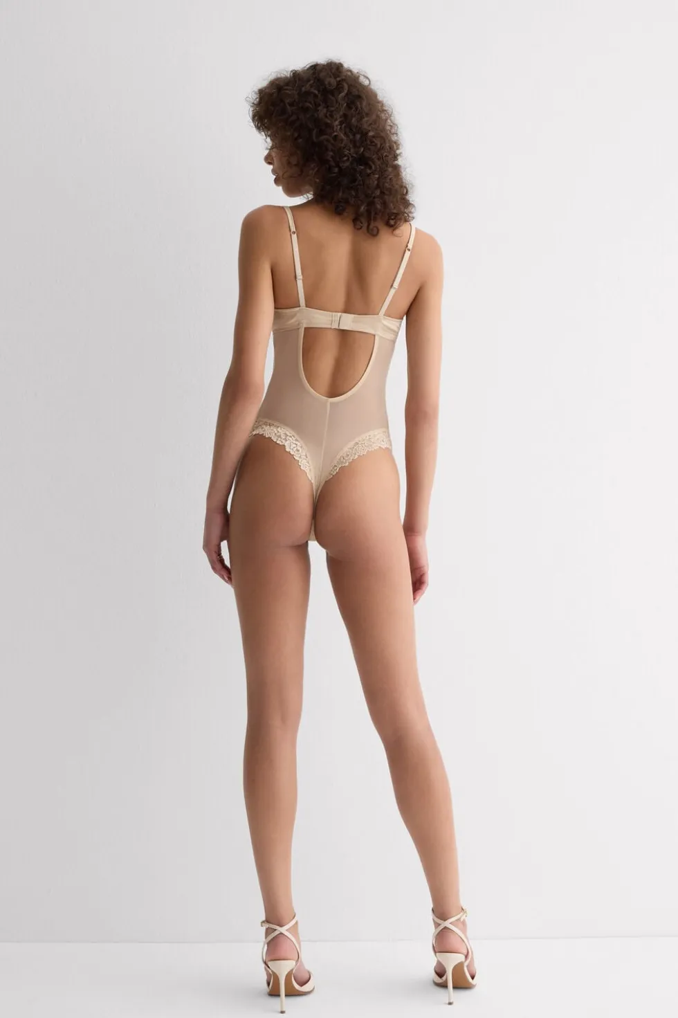 Body Carioca Silky Flowers