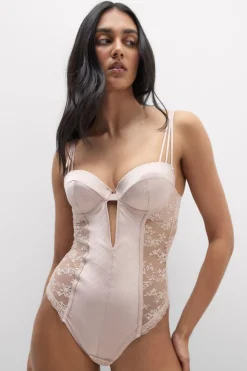 Body The Art of Lingerie