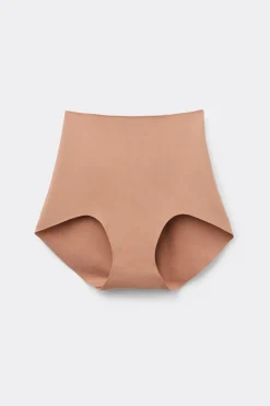 Figi z Wysokim Stanem Cotton Light Shaping