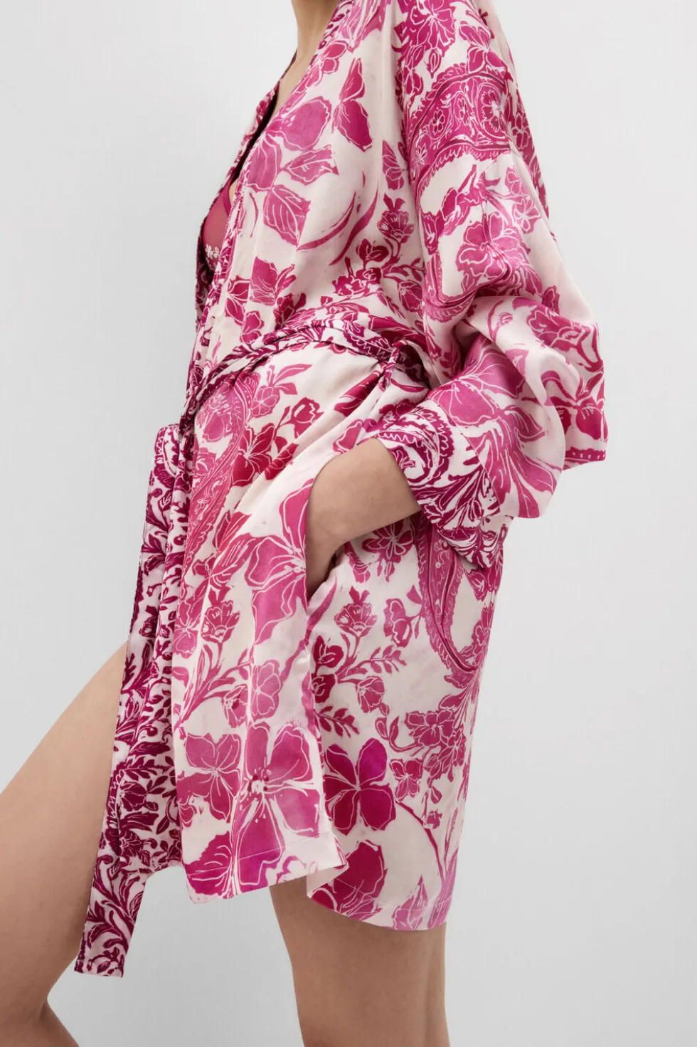 Kimono z Satyny Wiskozowej Brighten Your Day
