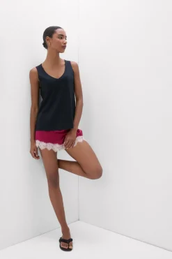Podkoszulka z bawełny Elevated Cotton z Dekoltem w Serek