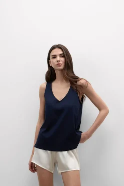 Podkoszulka z bawełny Elevated Cotton z Dekoltem w Serek